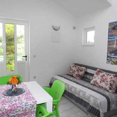 Apartments Caleta Baska Voda Exterior photo